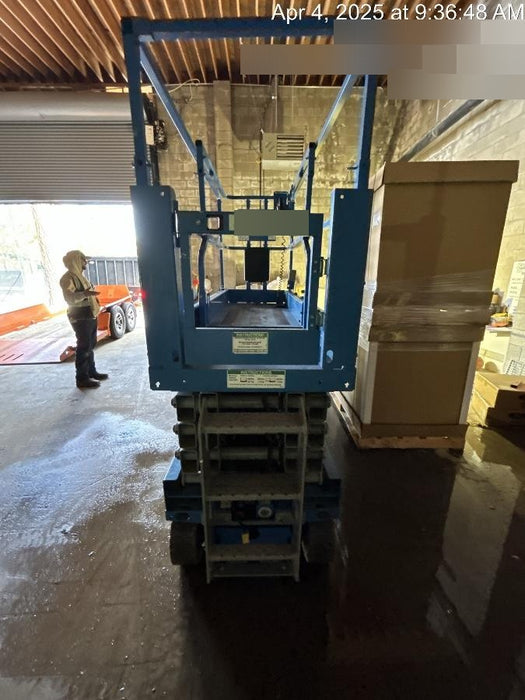 2020 Genie GS-2632 Solid NM Tires, Folding Rails with Half-Height Swing Gate, Beacon, 800W Invertor