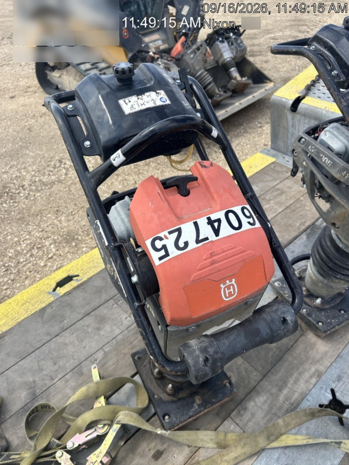 2025 HUSQVARNA LT6005