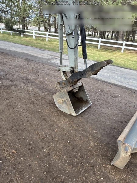 2021 TAKEUCHI TB235-2CR