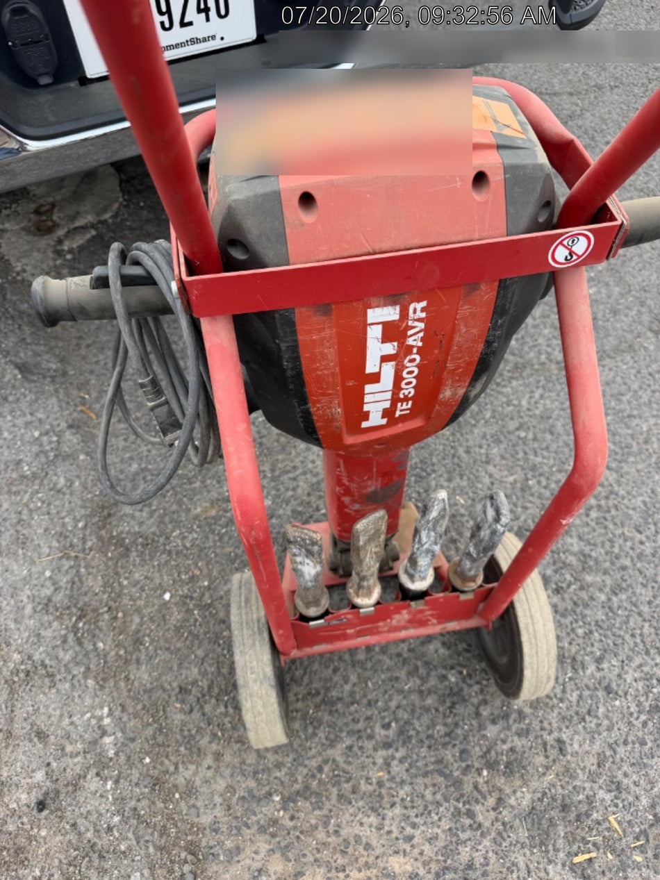 2021 HILTI TE 3000-AVR