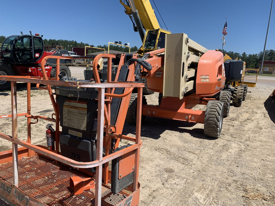 2019 JLG 450AJ