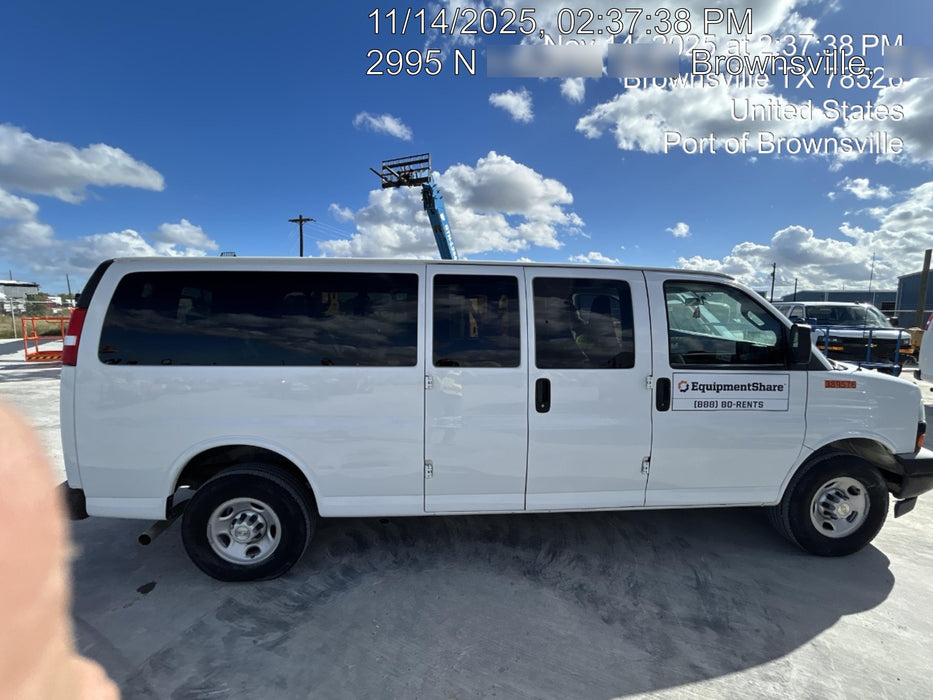 2023 CHEVROLET Express Van - Rental