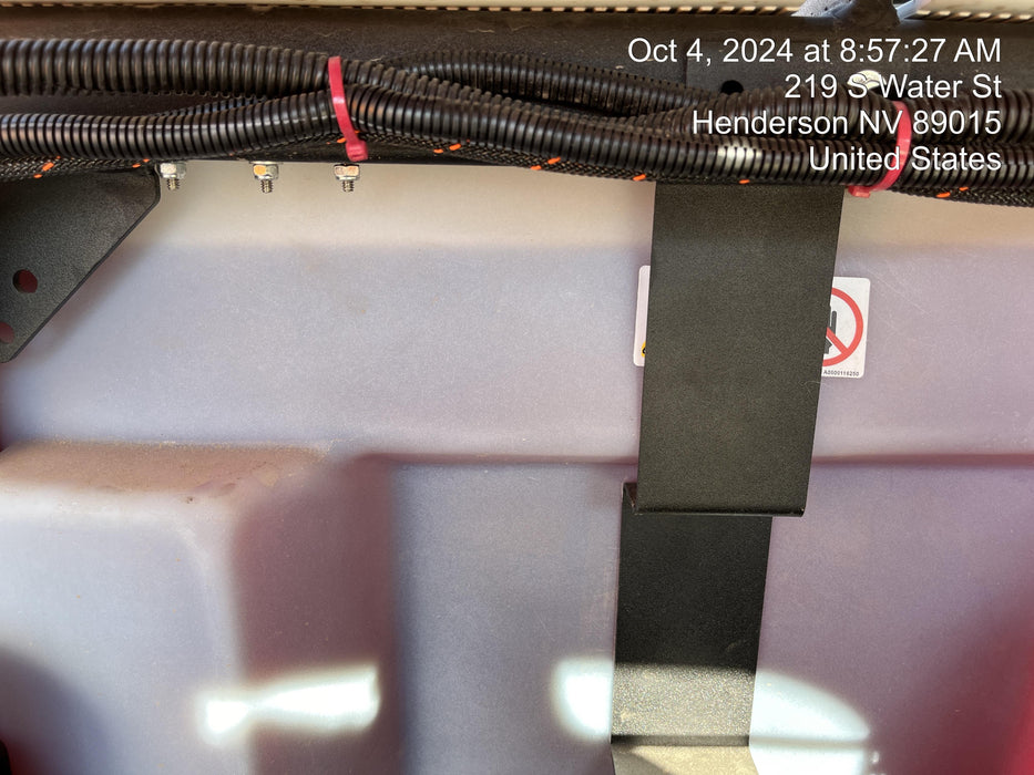 2024 Generac MLT2 Diesel, Flex Switch 120V Input, Powerzone Controller, 
(4) 320W LED Lights, 4kW Generator, 39.9 Gal Fuel Tank, 2" Ball, T3