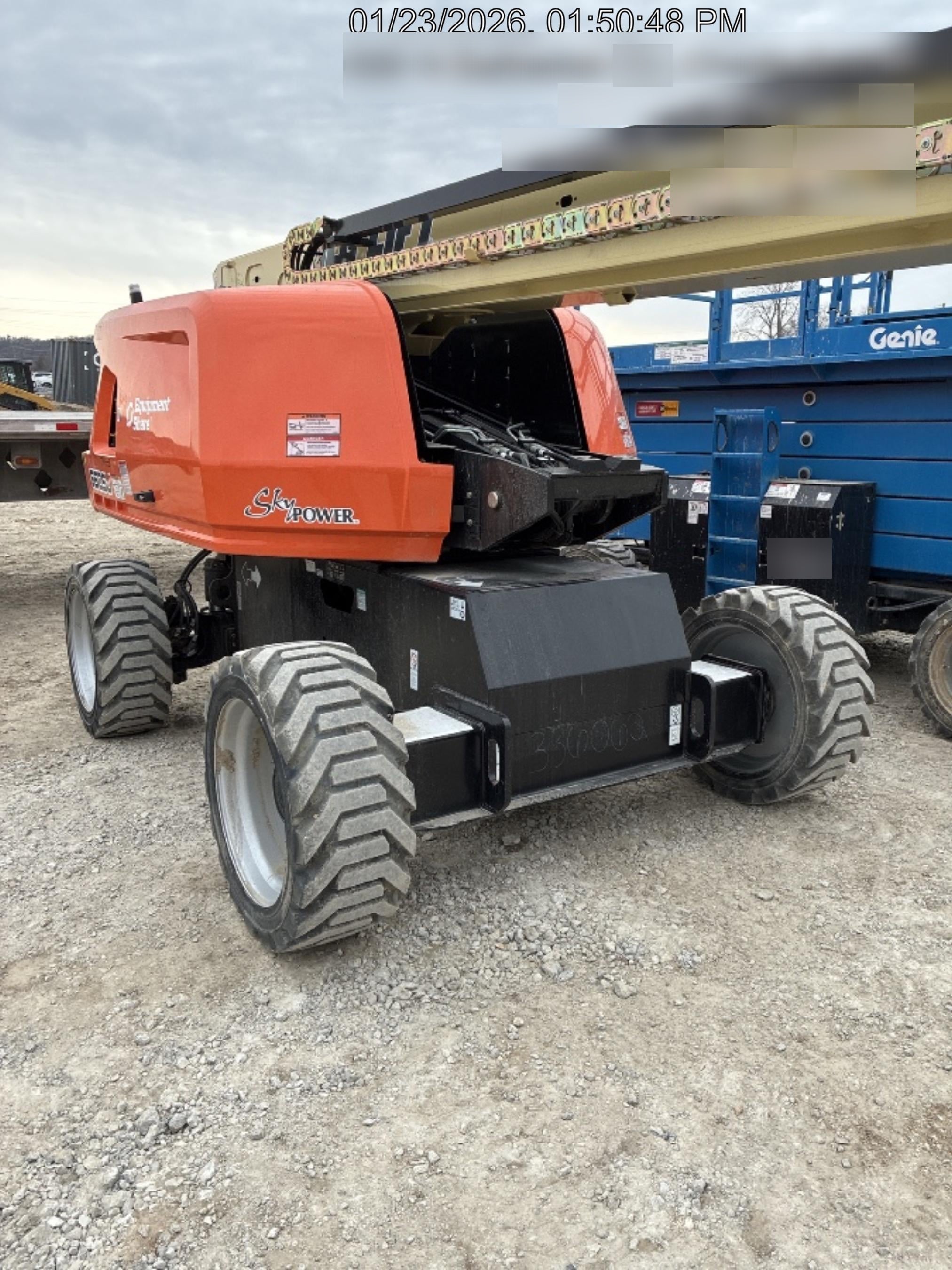 2025 JLG 660SJ