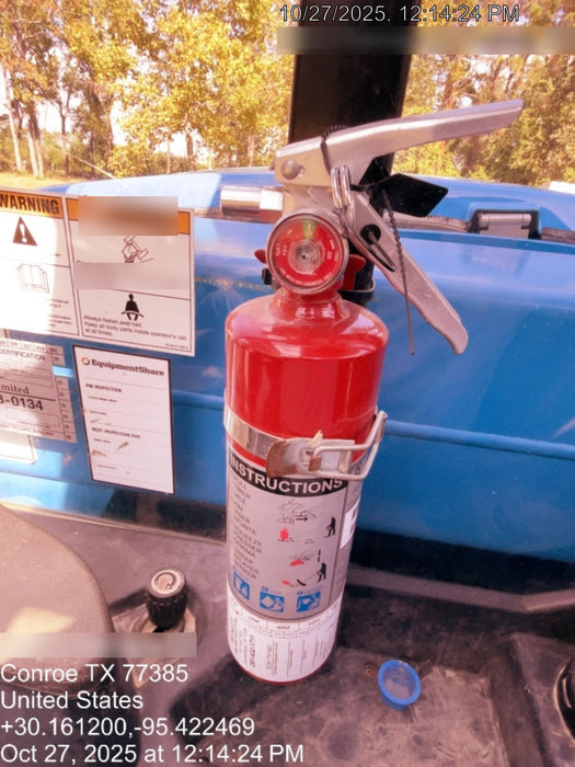 2019 Genie GTH-5519 Cab/Heat/AC, Solid RT Tires, LED Work Lights, Beacon 48" Carriage, 48" Forks