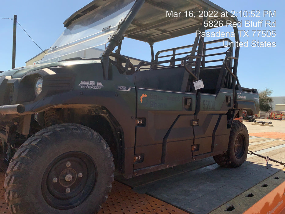 Kawasaki Mule PRO-DXT Standard Options, Backup Alarm, Beacon, Plastic Hard Top, Poly Windshield, Horn Kit