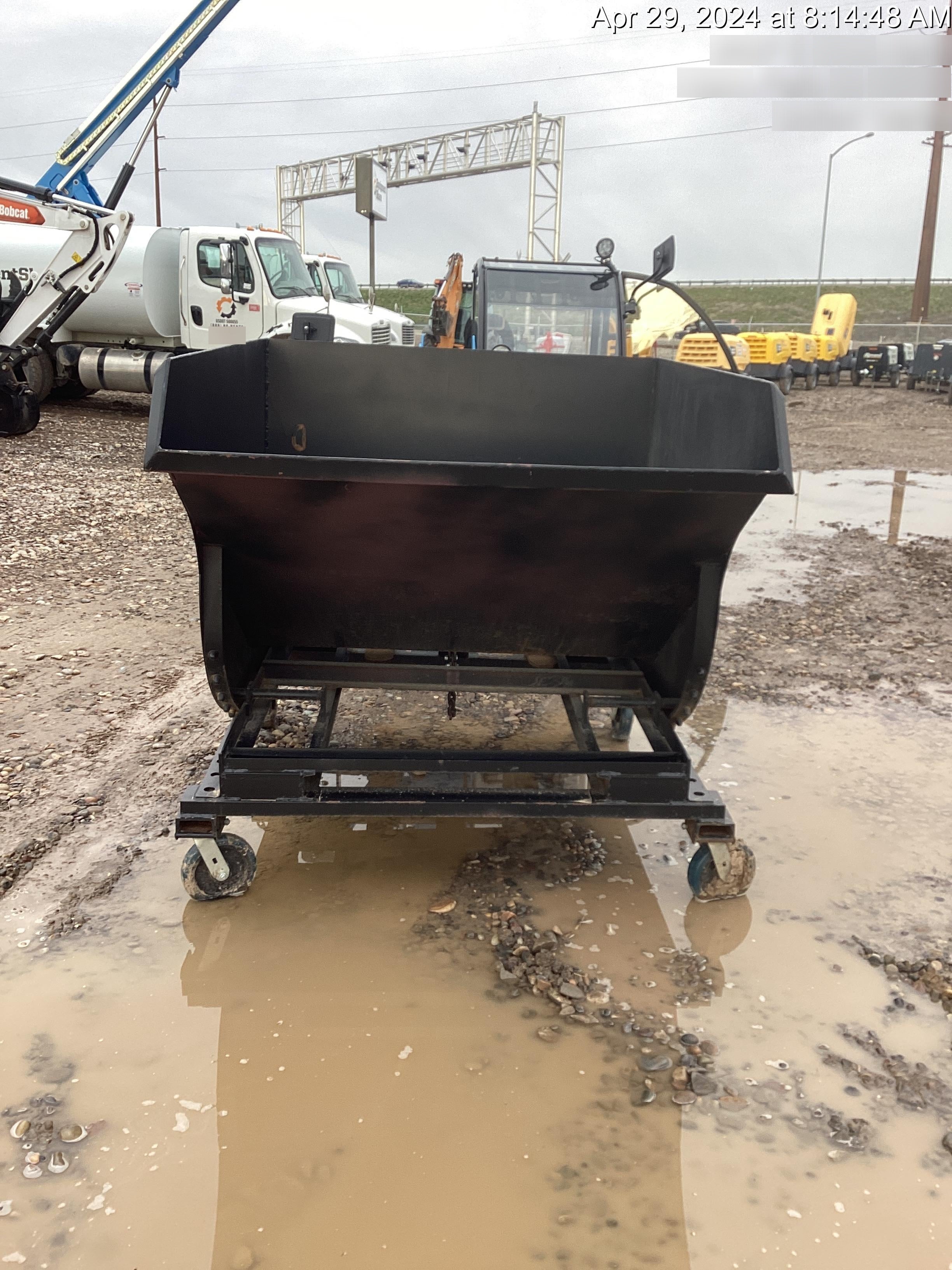 2022 STAR INDUSTRIES M-1820 - Self-Dump Hopper