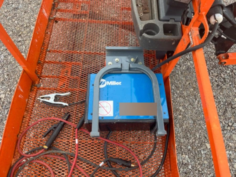 2025 MILLER ELECTRIC CST-282