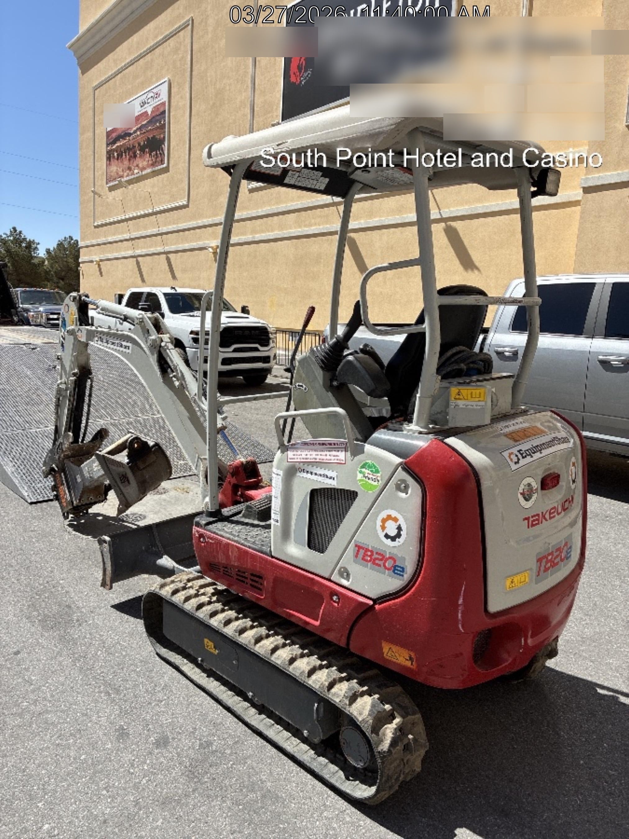 2022 TAKEUCHI TB20e