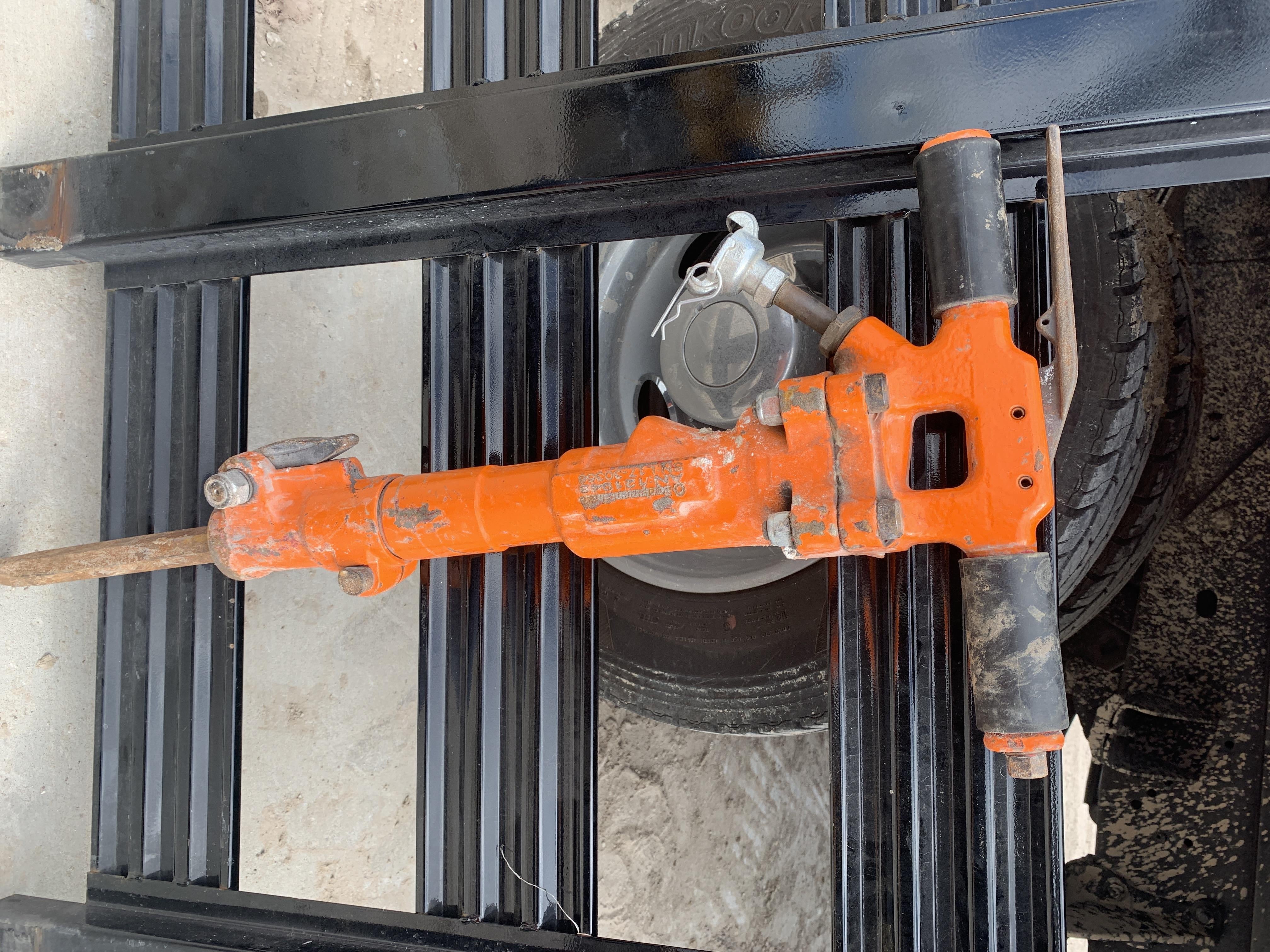 2020 MICHIGAN PNEUMATIC MP-30-1