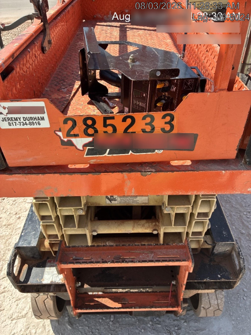 2022 JLG ES1932