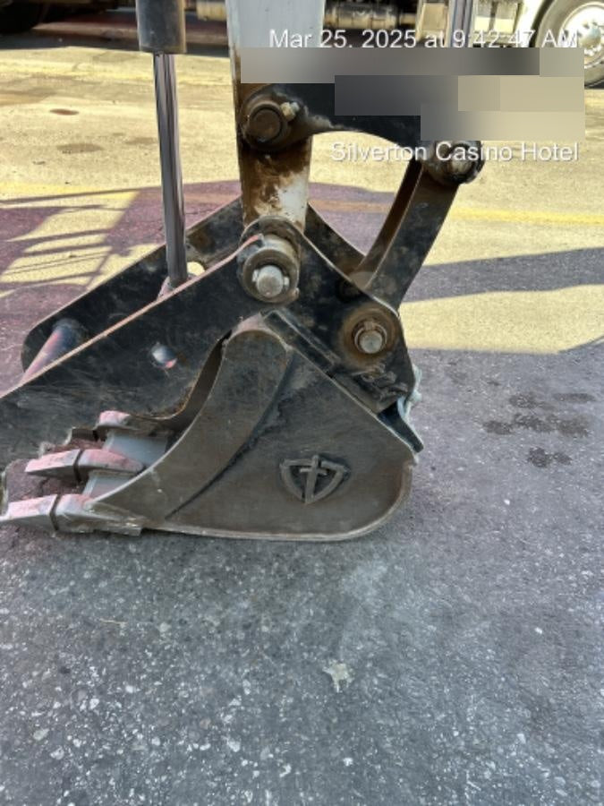 2023 SANY 12" Bucket, Mini Excavator 10,000 - 14,000 lbs - Sany