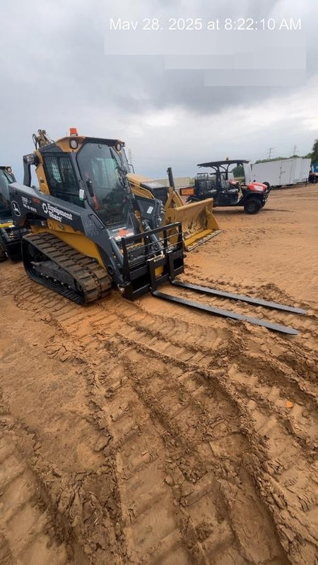 2025 ARROW MATERIAL HANDLING F5100CB - 72"