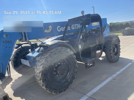 2018 Genie GTH-844 Genie GTH-844D w/Open ROPS, Solid Tires, Work Light/Beacon, 60" Carriage and Forks