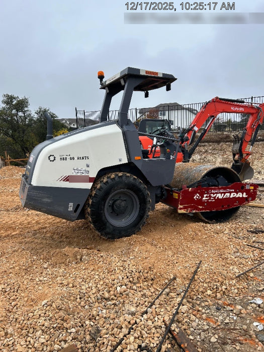 2024 DYNAPAC CA1300D