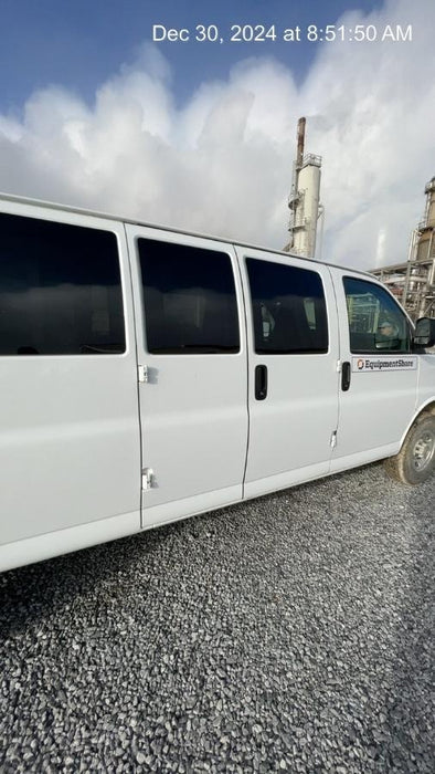 2023 CHEVROLET Express Van - Rental