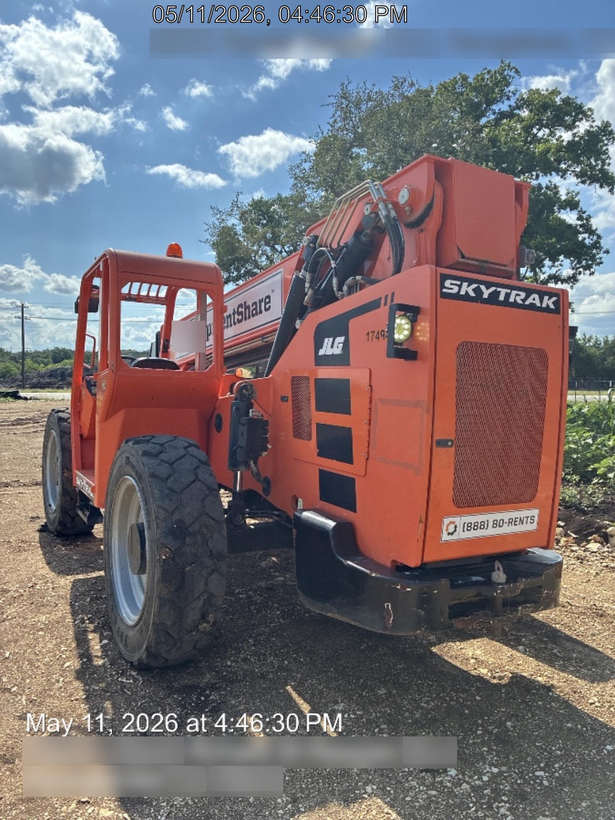 2021 SKYTRAK 8042