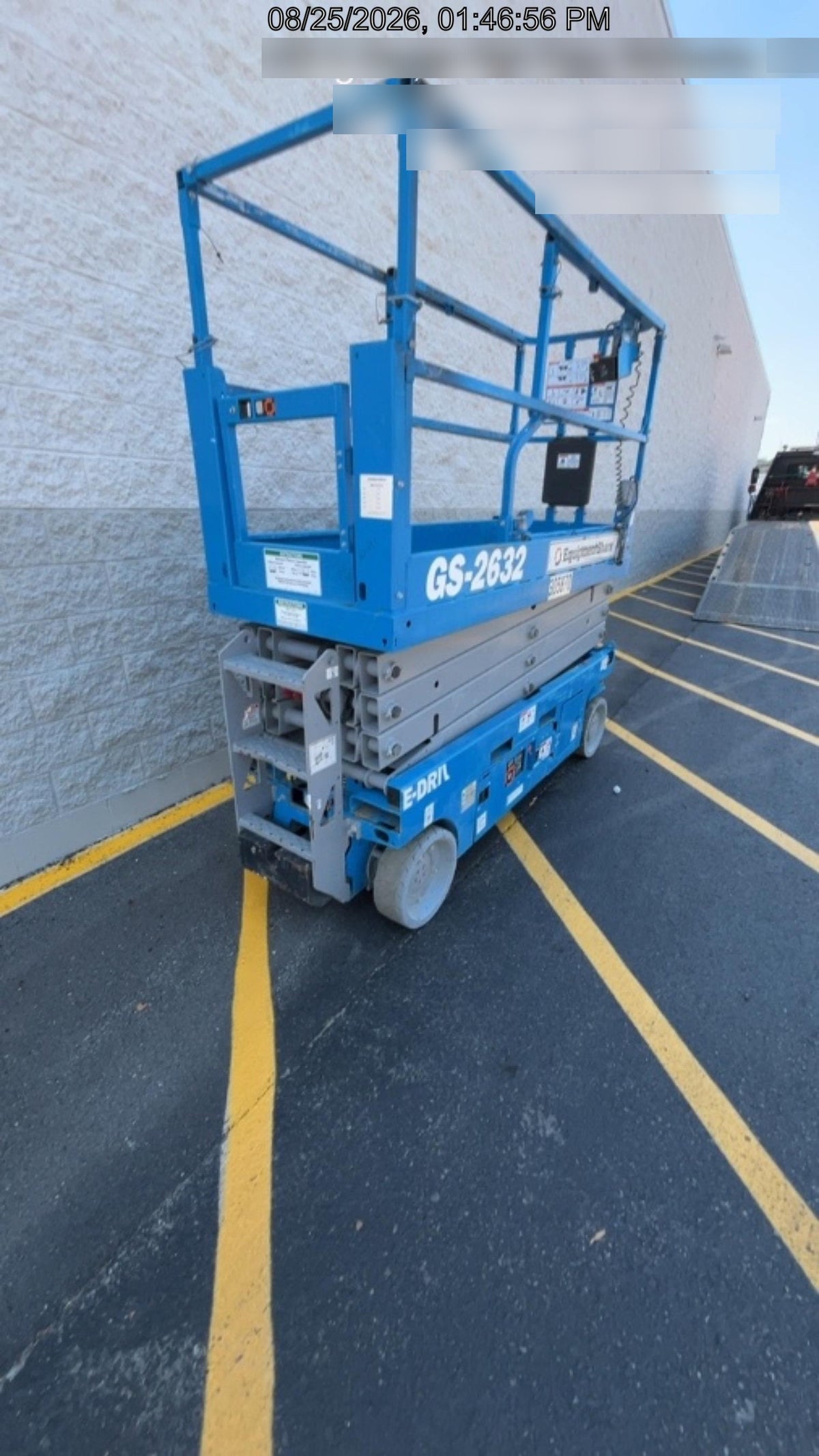 2023 GENIE GS-2632