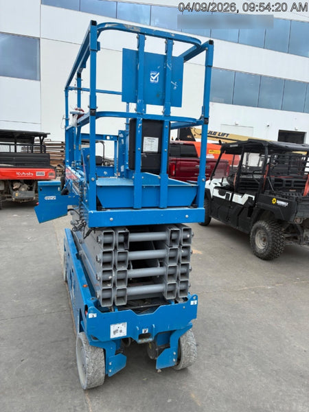 2023 GENIE GS-3232