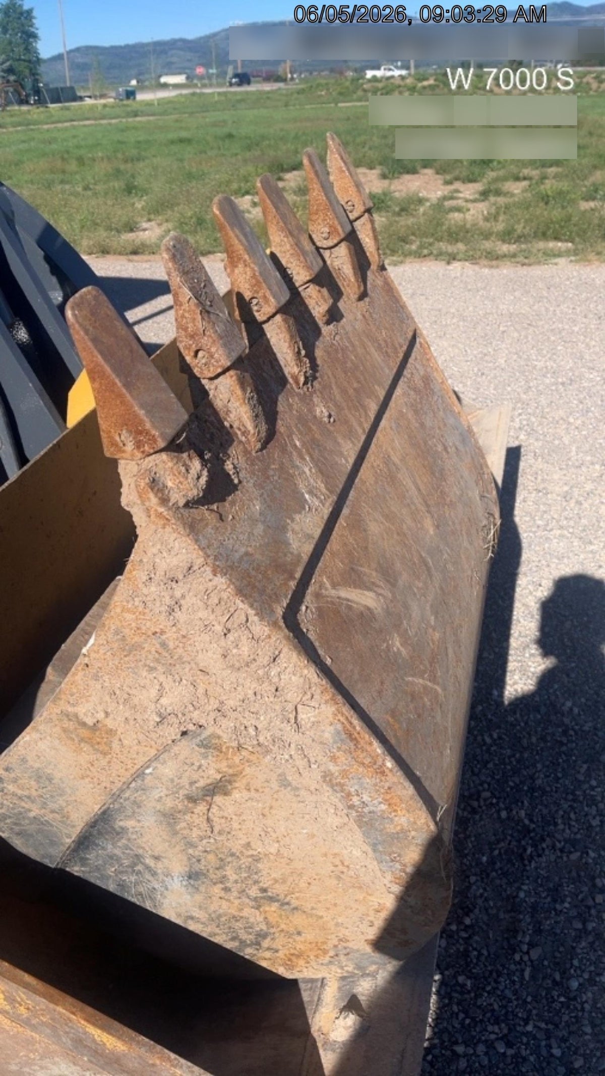 2023 SOLESBEE 36" Bucket, Tooth - Solesbee