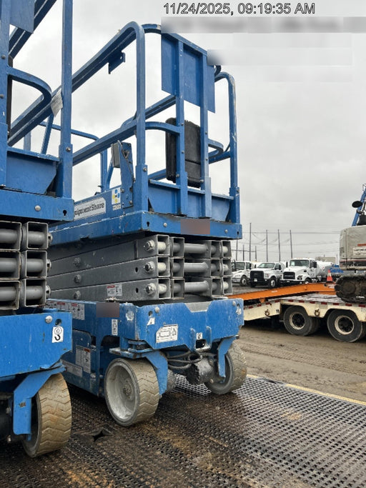 2019 Genie GS-1930 Fixed Rails with Chain Entry