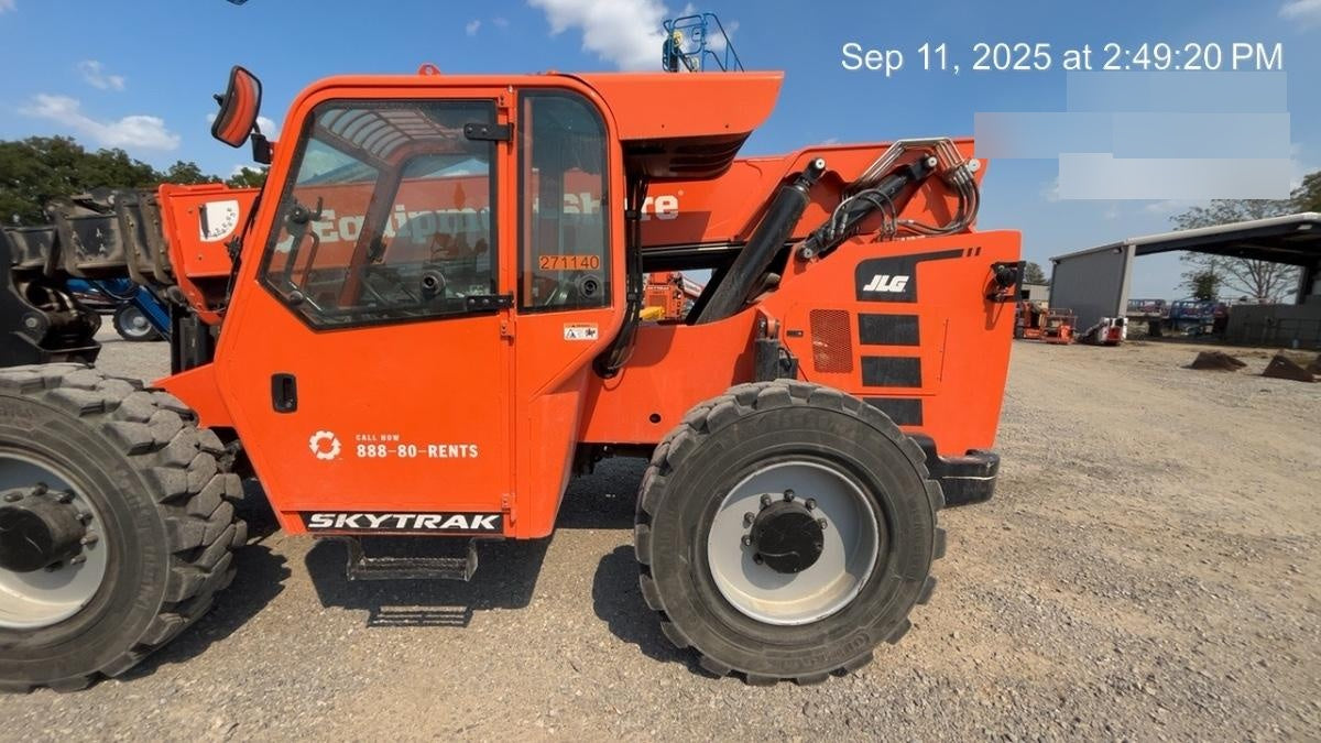 2022 SKYTRAK 10054