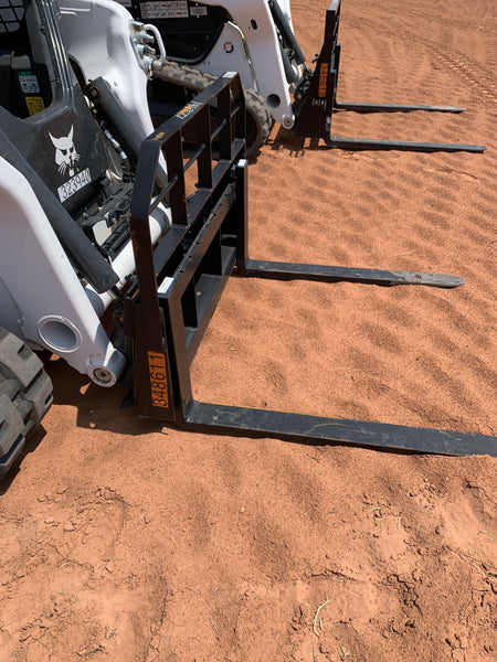 2023 ARROW MATERIAL HANDLING 48" Pallet Forks - Arrow