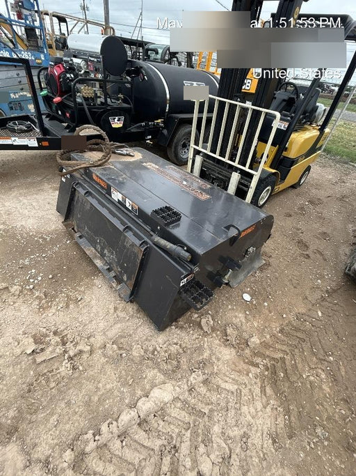 2021 PALADIN Sweepster SB72