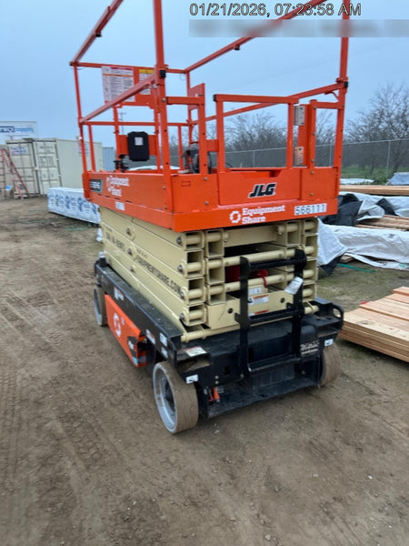 2025 JLG ES3246