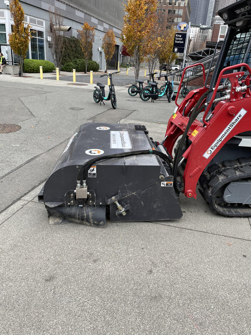 2020 PALADIN Sweepster SB72