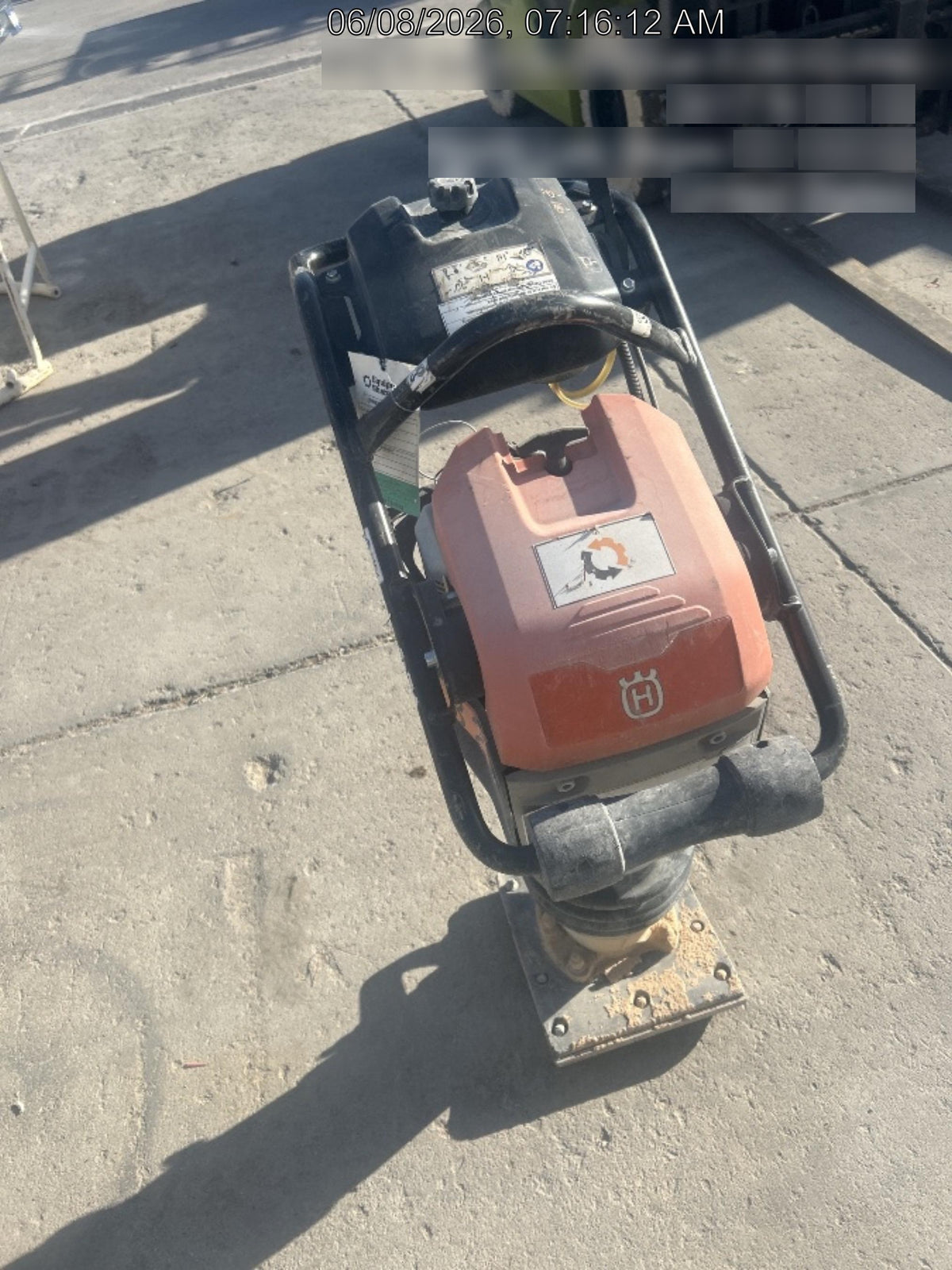 2024 HUSQVARNA LT6005