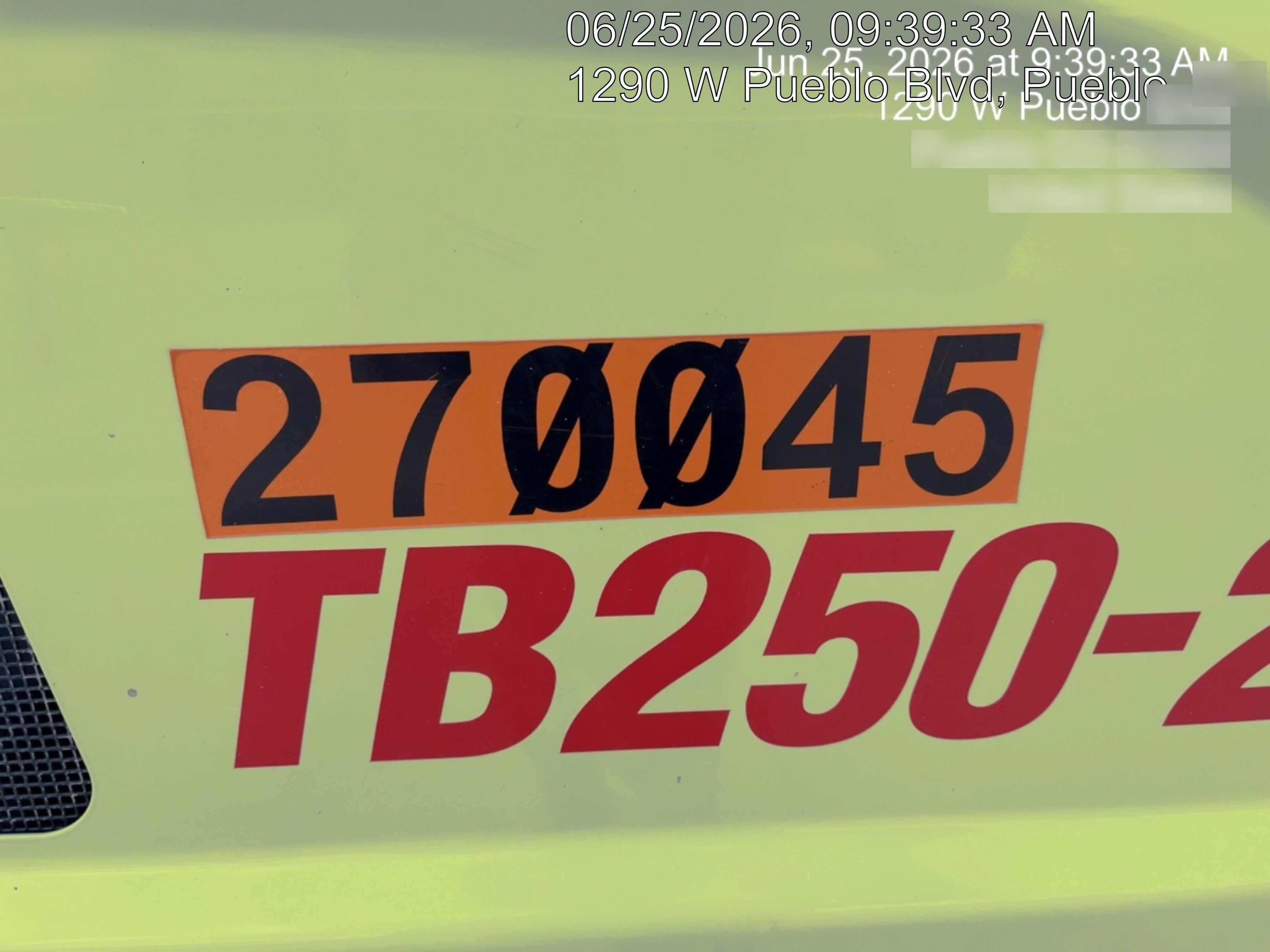 2022 TAKEUCHI TB250-2CR