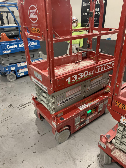 2020 MEC 1330SE Solid NM Tires, Steel Swing out Doors, LCS, Beacon, 900W Invertor