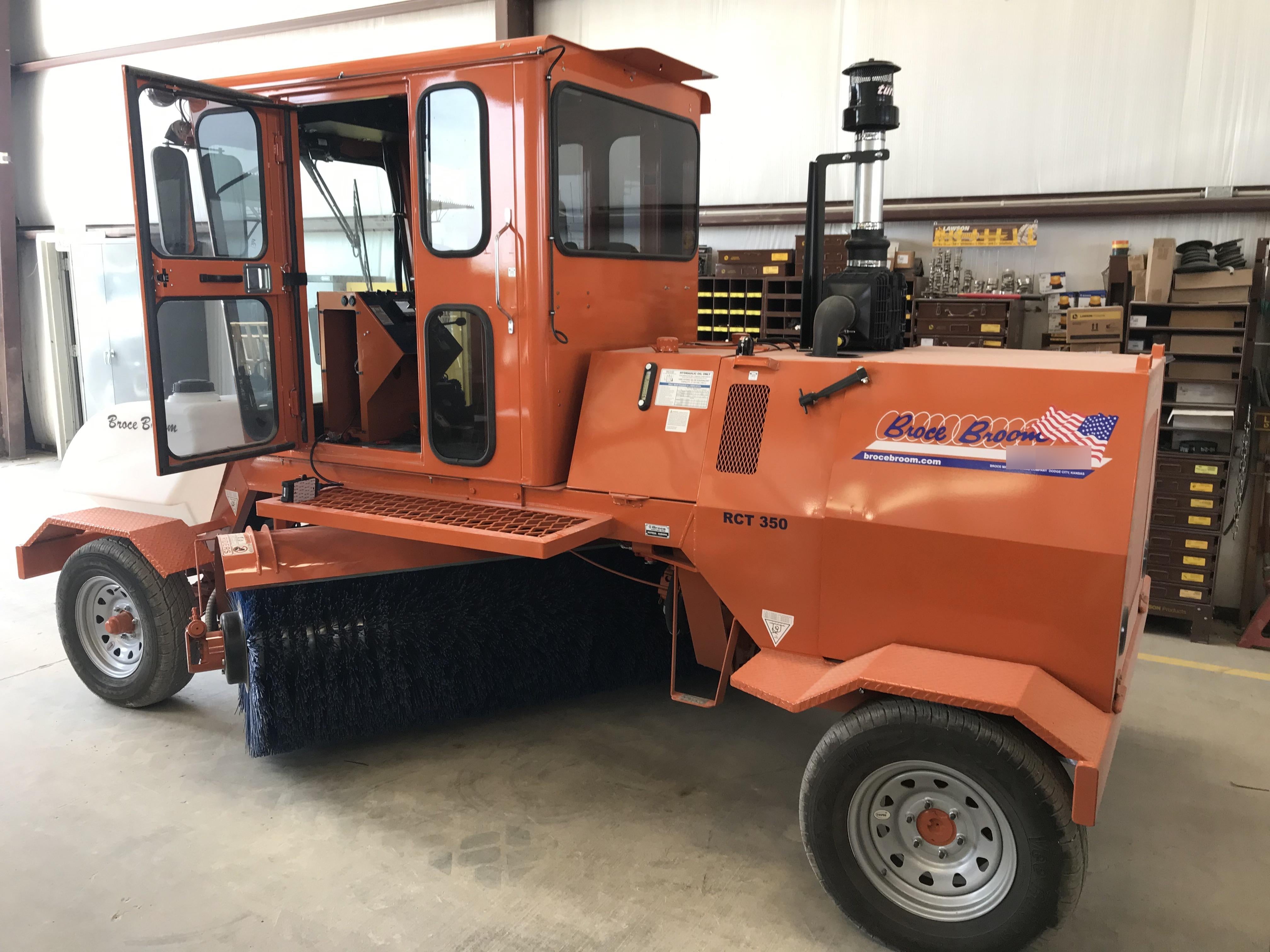 2022 BROCE RCT350