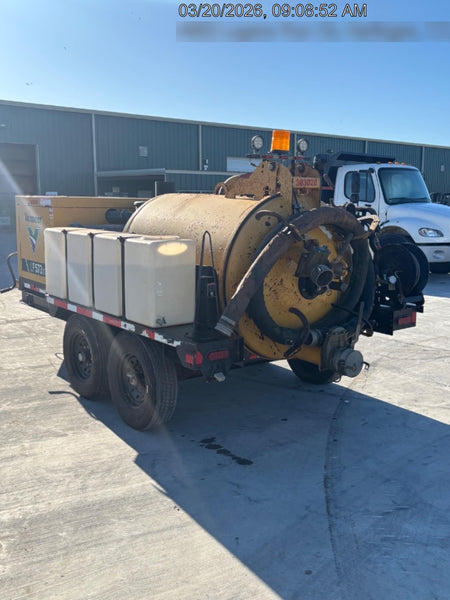 2023 VAC-TRON LP573XDT