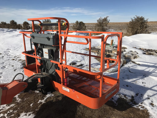 2019 JLG 400S