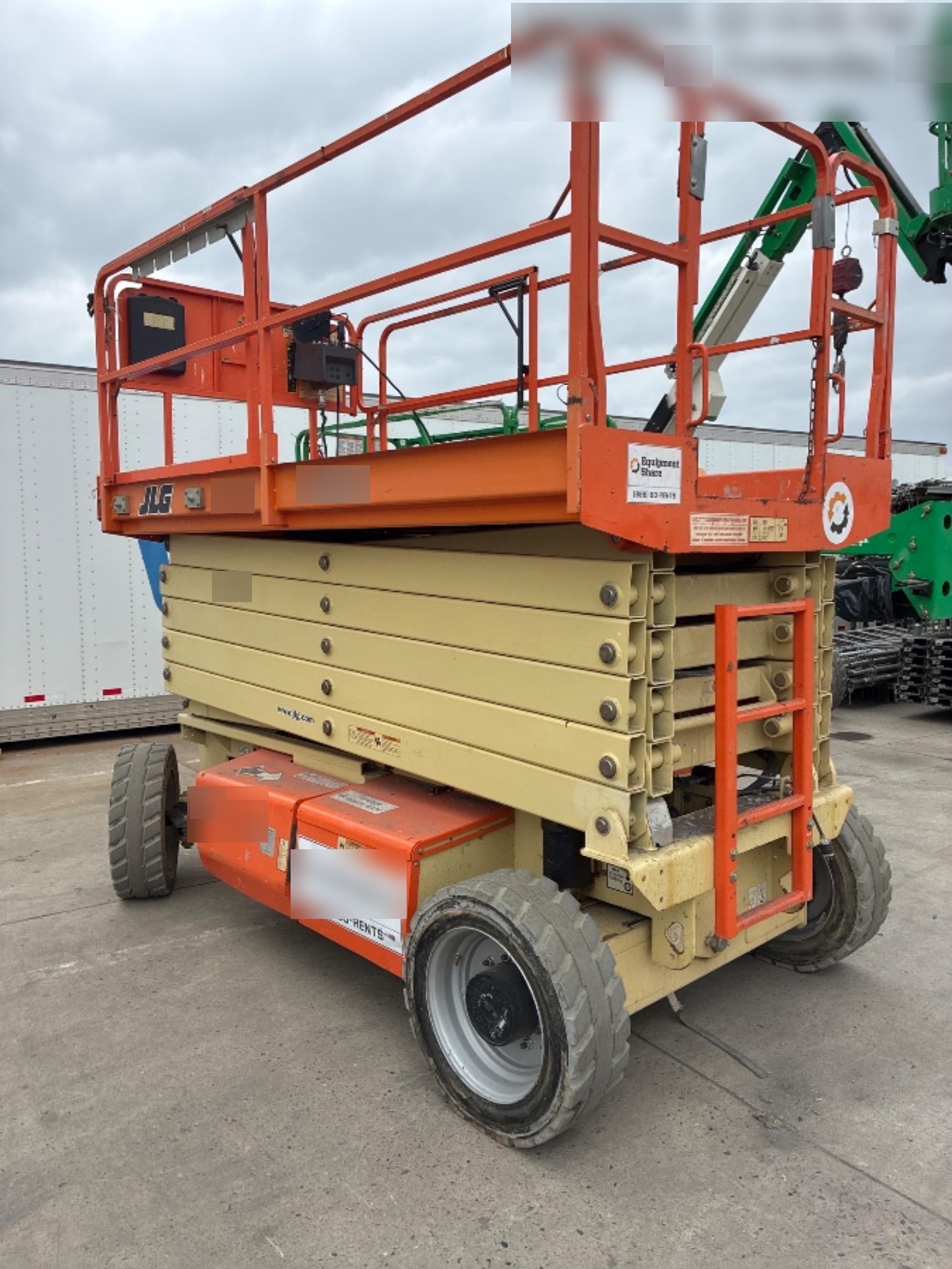 2018 JLG 4069LE