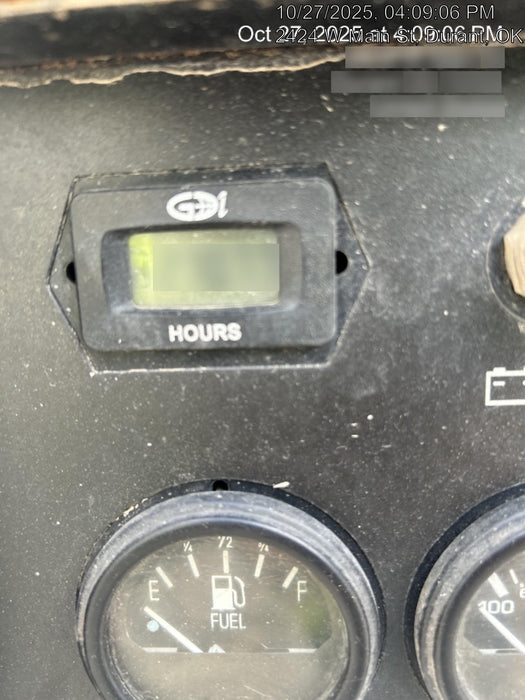 2021 Lincoln Electric Vantage 322 Vantage 322 Ready Pak 3 w/ Telematics & Decals, ORANGE (includes trailer, cable rack, fender light kit)