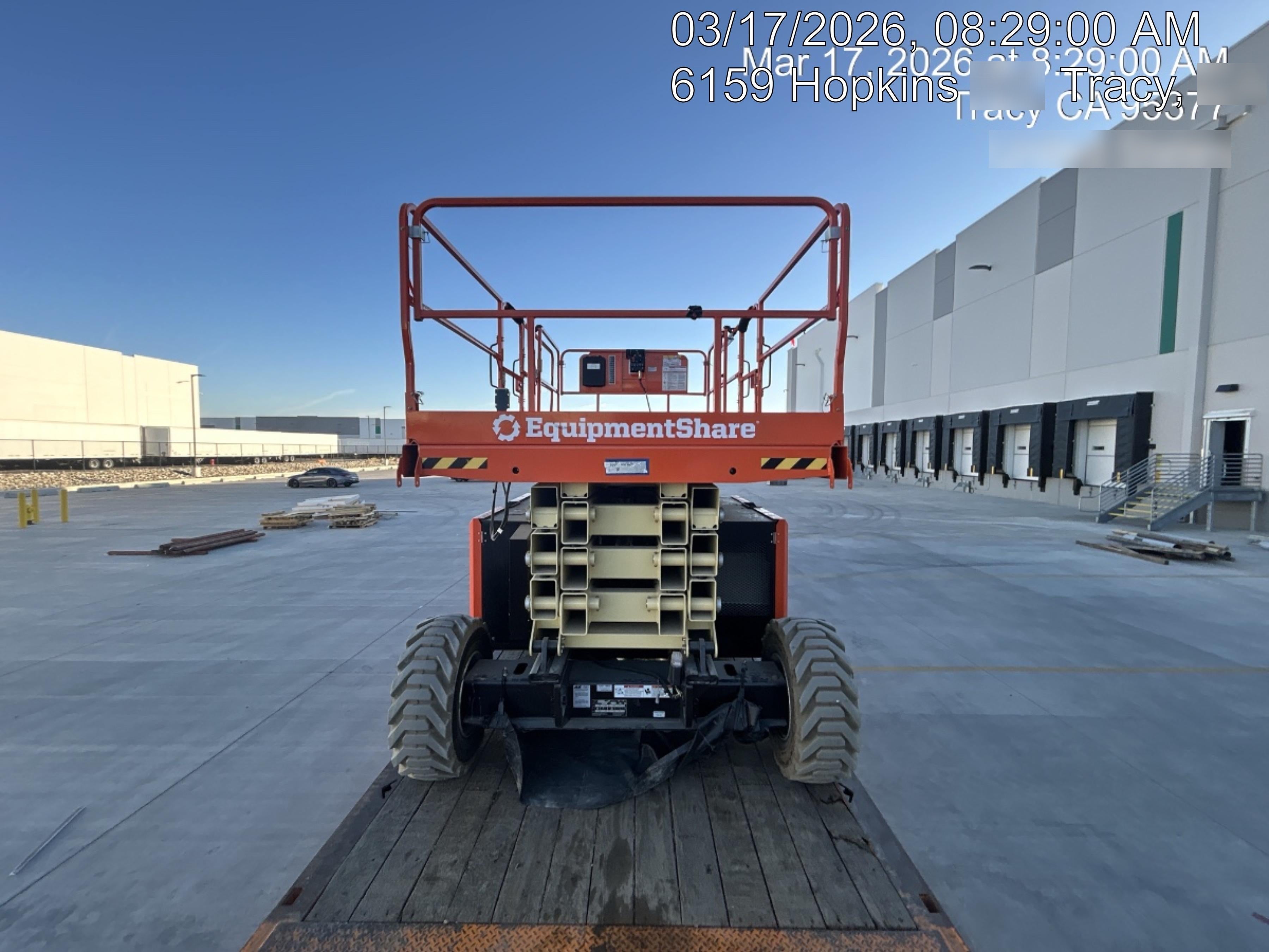 2025 JLG RT4394
