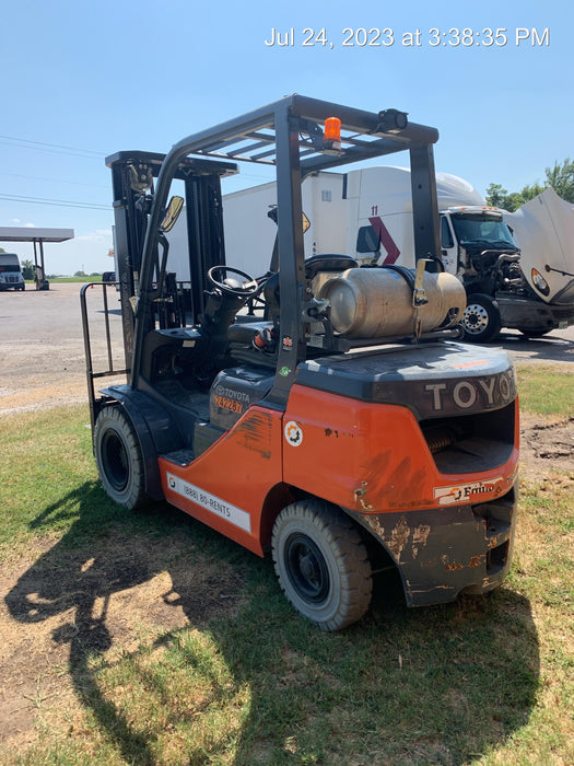 2022 TOYOTA 50-8FGU25