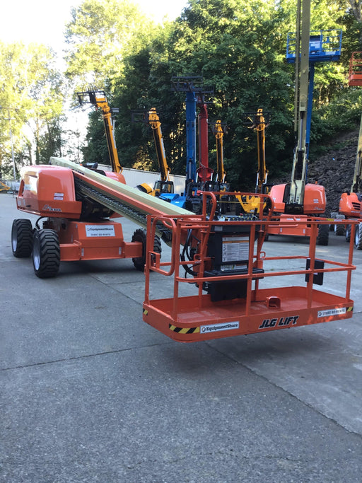 2020 JLG 600S