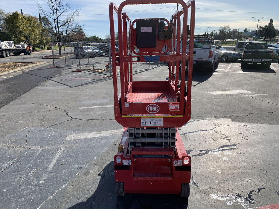 2020 MEC 1330SE Solid NM Tires, Steel Swing out Doors, LCS, Beacon, 900W Inverter