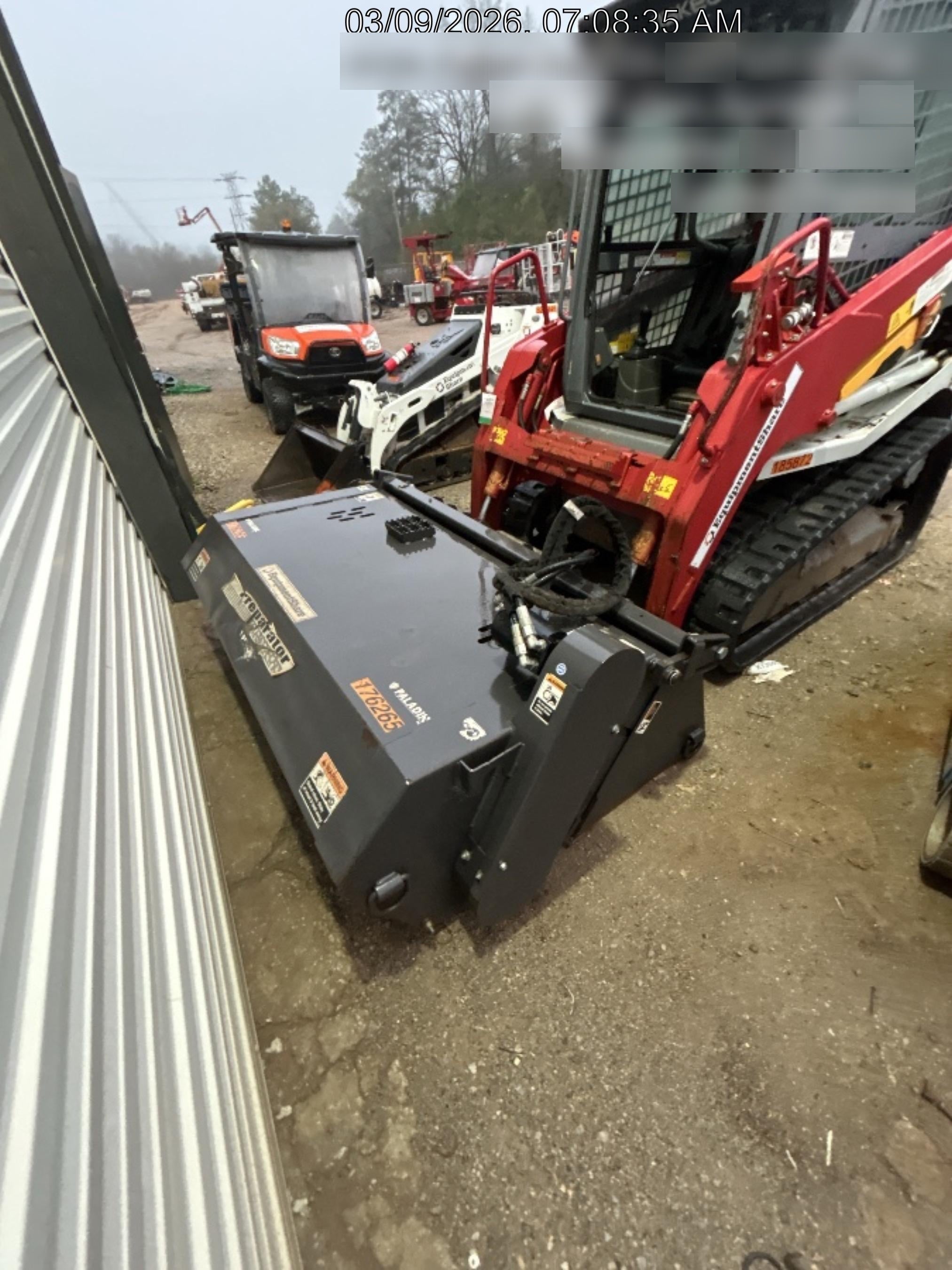 2021 PALADIN LAF3576-0022