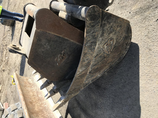 2019 Takeuchi TB290 Cab/Heat/AC Rubber tracks, Dozer blade, Travel alarm, Auxiliary hydraulics Manual QC, Hydraulic thumb, 18", 24", and 36" Buckets