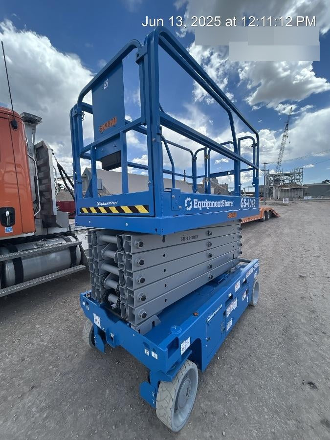 2025 GENIE GS-4046 E Drive
