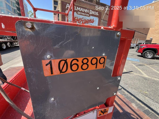 2020 Skyjack SJIII-3219 Solid NM Tires, Half height spring hinged entry gate, Dual Beacons, 800W Inverter