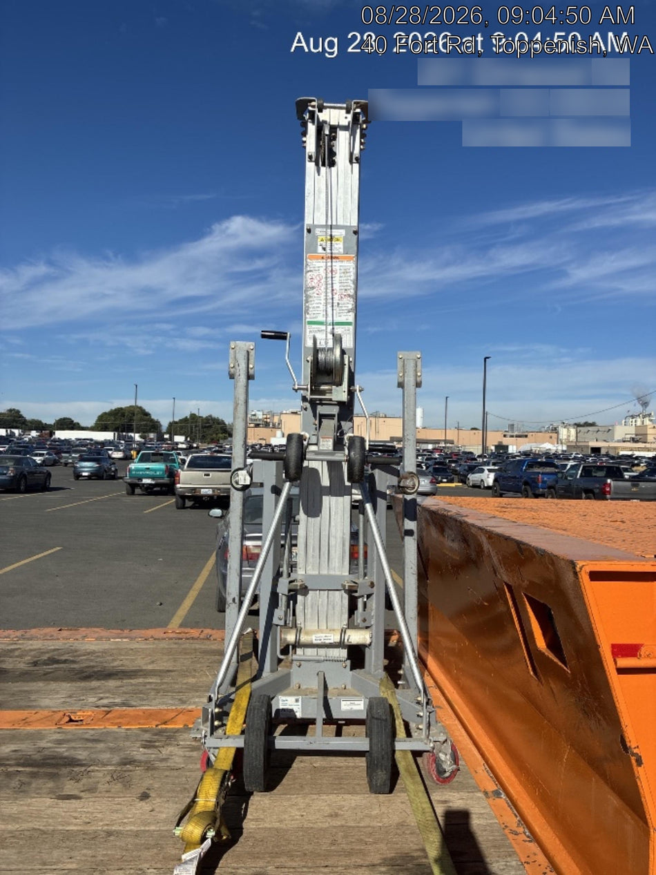 2020 GENIE SLC-24