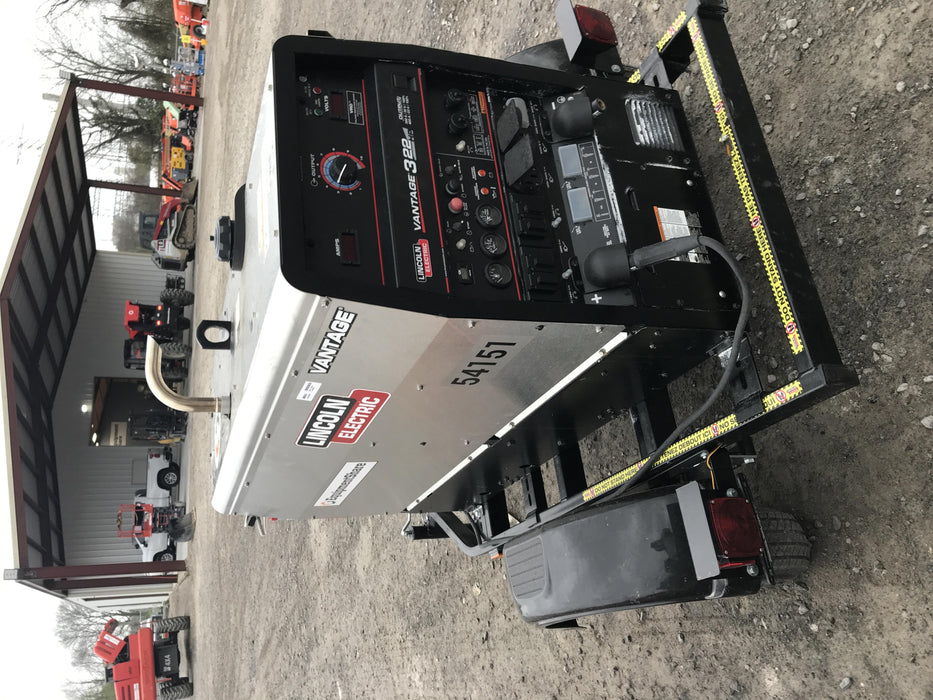 2019 Lincoln Electric Vantage 322 Welder Ready-Pak 3, Two wheel trailer, Fender and Light kit, Cable Rack