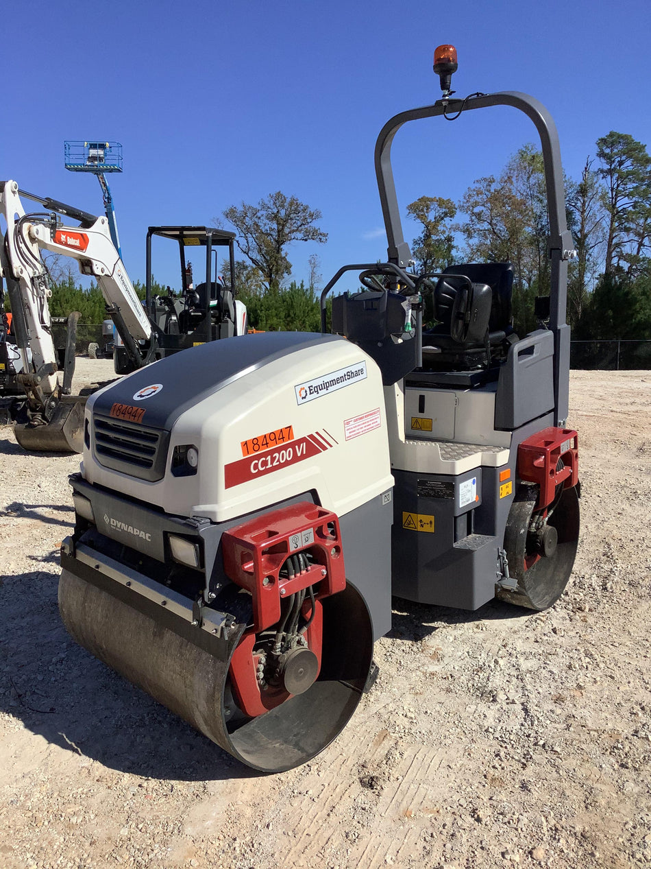 2021 DYNAPAC CC 1200