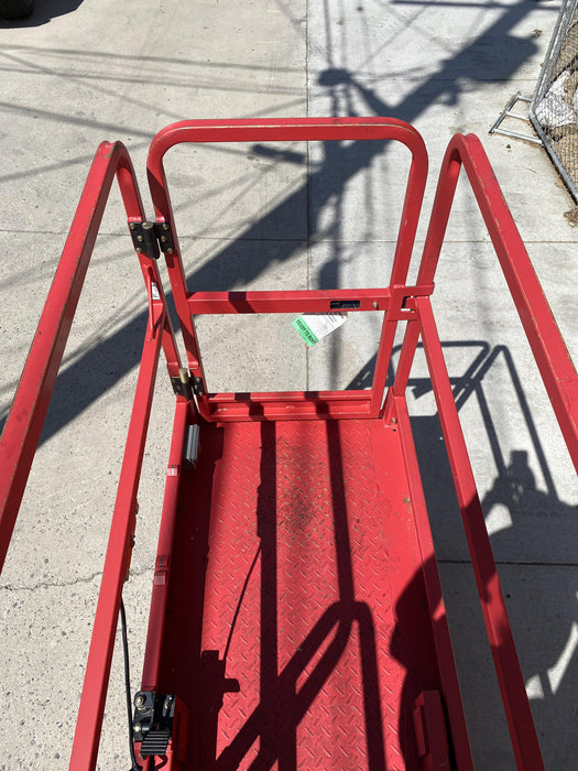 2020 MEC 1330SE Solid NM Tires, Steel Swing out Doors, LCS, Beacon, 900W Invertor